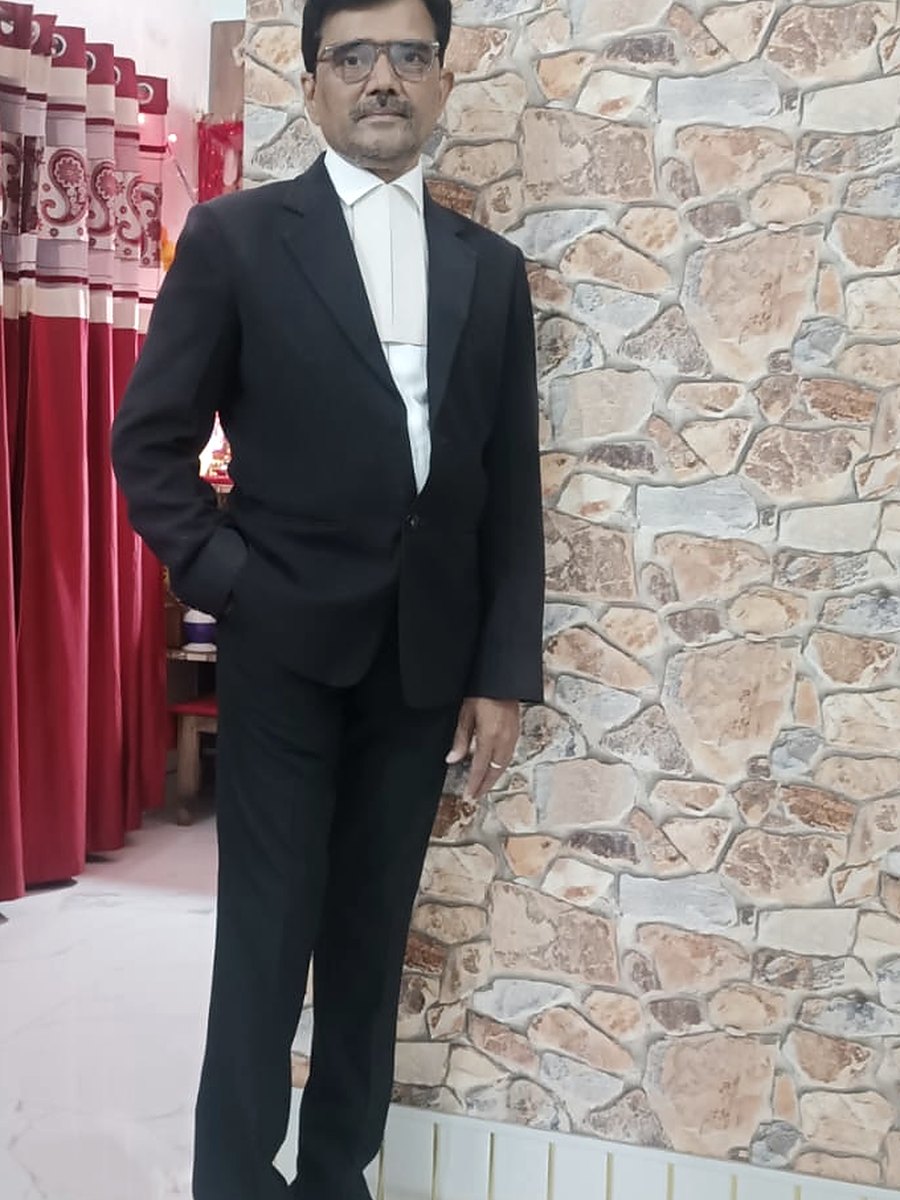Awadhesh Bahadur Srivastava, LLM, Advocate